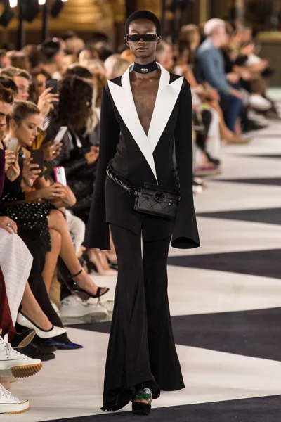 Look 102